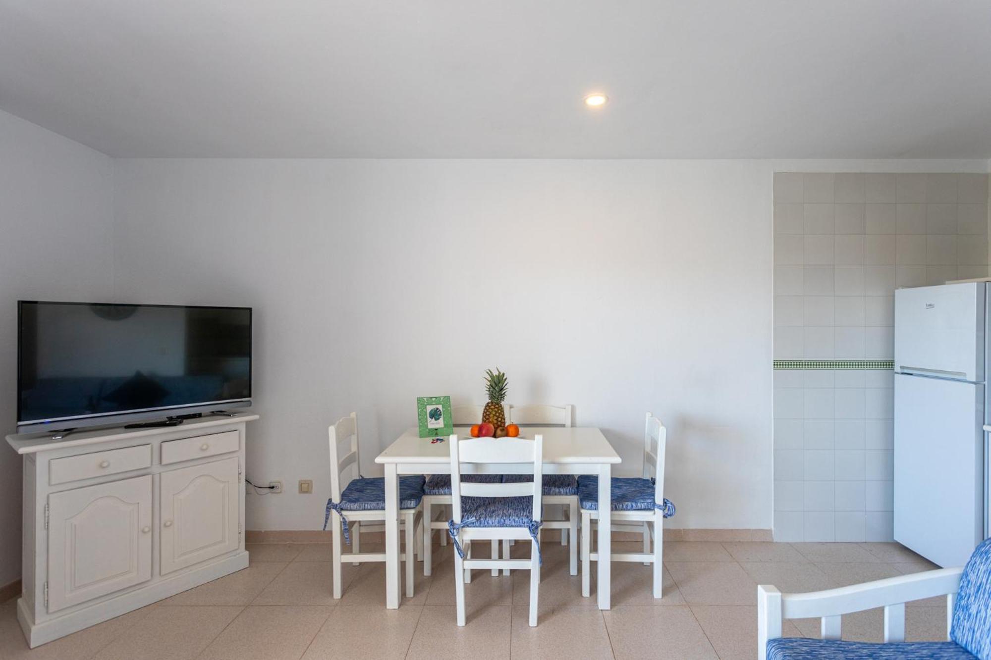 Es Dolc Apartments By Youroom Colonia de Sant Jordi Exterior foto